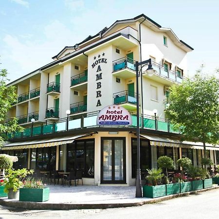 Hotel Ambra Cesenatico Ngoại thất bức ảnh