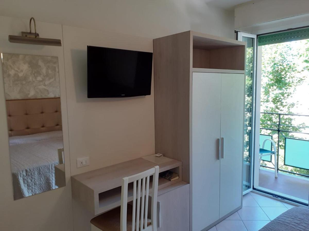 Hotel Ambra Cesenatico Ngoại thất bức ảnh