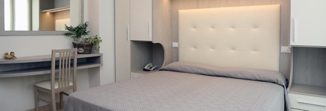 Hotel Ambra Cesenatico Ngoại thất bức ảnh